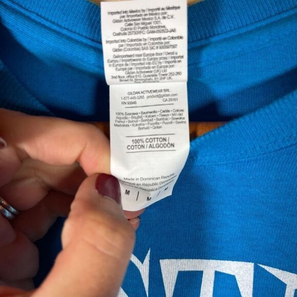 Gildan Unisex Size Medium Austin-Themed "Where the Weird Things Are" Blue T-Shir - Picture 8 of 9